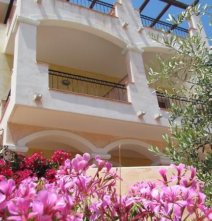 Residence Olimpo Santa Teresa Gallura Ngoại thất bức ảnh