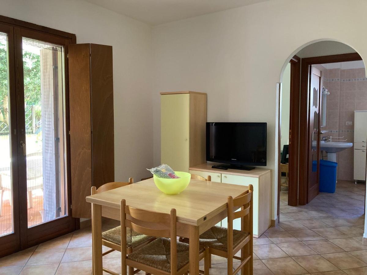 Residence Olimpo Santa Teresa Gallura Ngoại thất bức ảnh