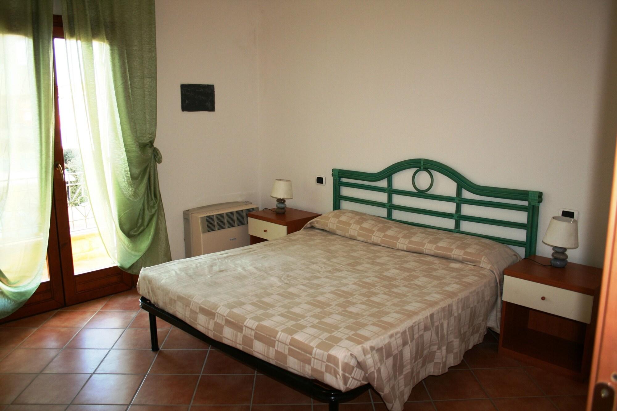 Residence Olimpo Santa Teresa Gallura Ngoại thất bức ảnh