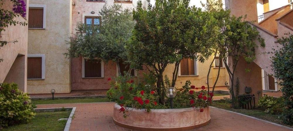 Residence Olimpo Santa Teresa Gallura Ngoại thất bức ảnh