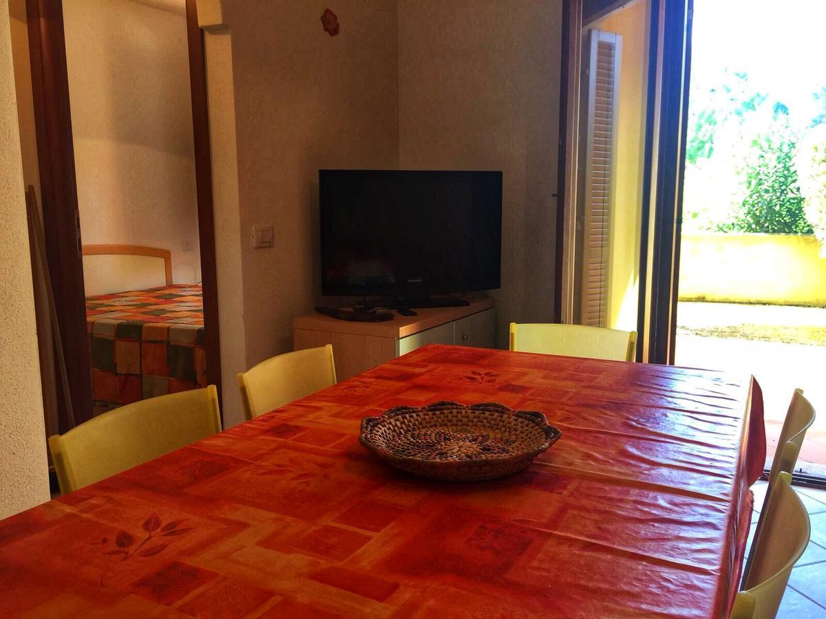 Residence Olimpo Santa Teresa Gallura Ngoại thất bức ảnh